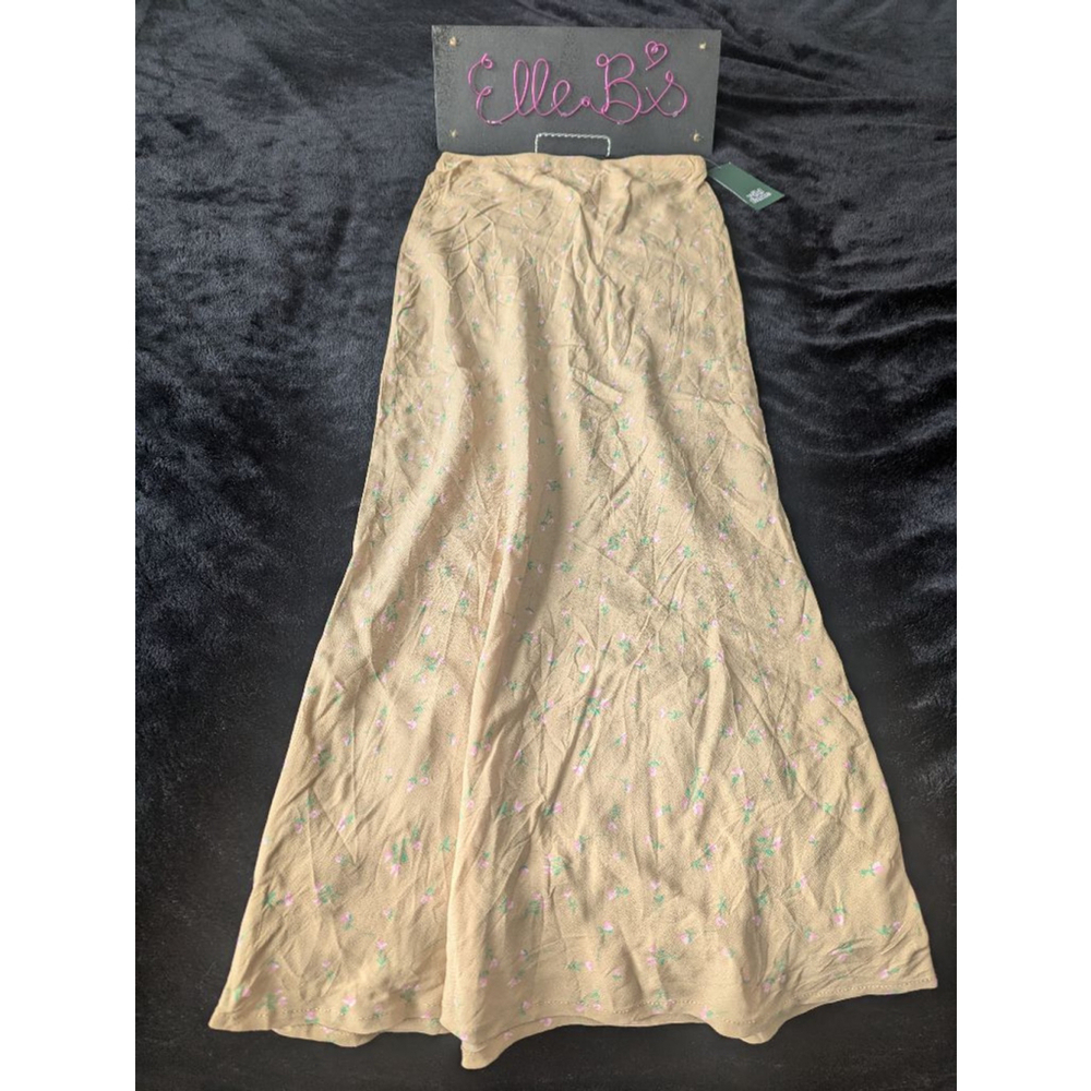 NWT Wild Fable Beige Off White Floral Midi Length Skirt XXS, XS
